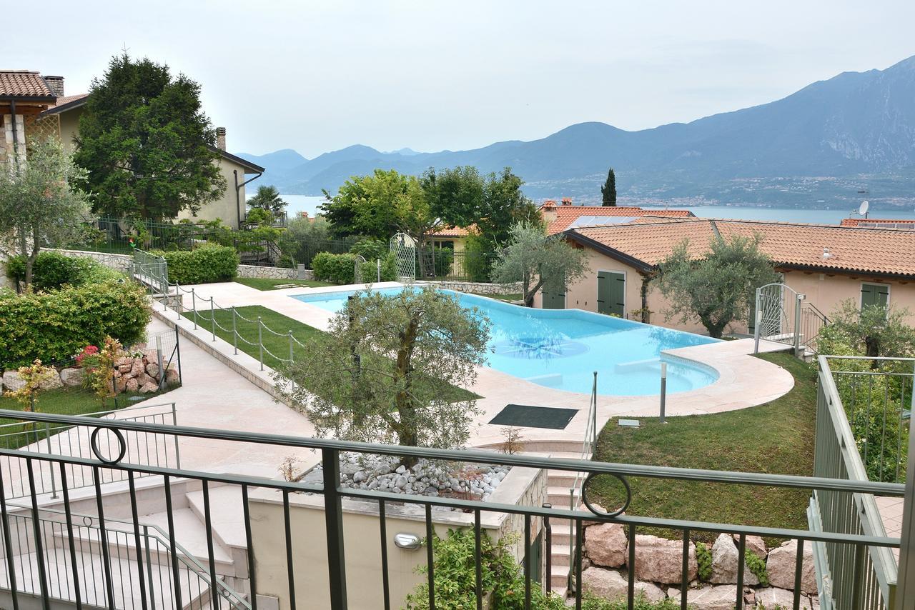 Residenza Alle Torri With Pool Torri Del Benaco Ngoại thất bức ảnh
