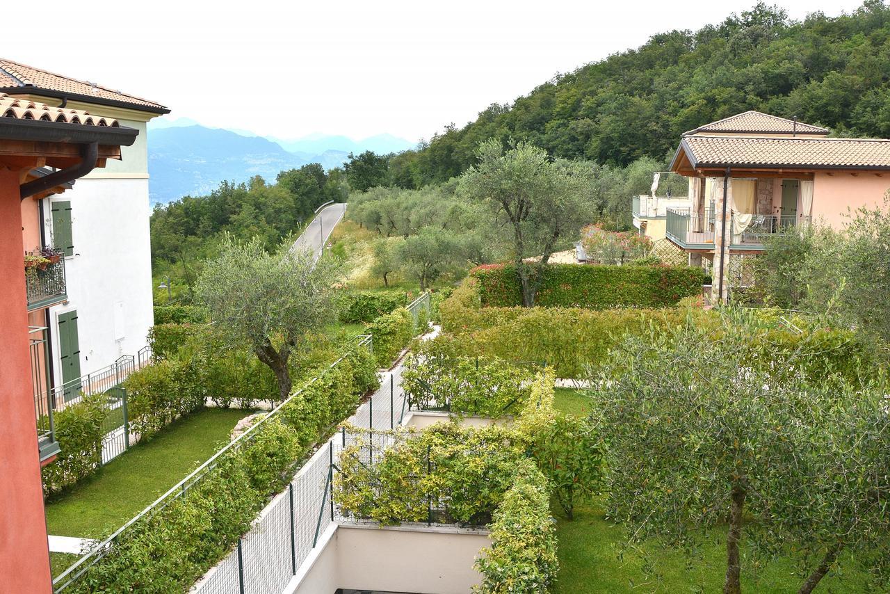 Residenza Alle Torri With Pool Torri Del Benaco Ngoại thất bức ảnh