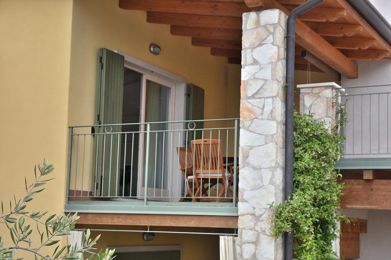Residenza Alle Torri With Pool Torri Del Benaco Ngoại thất bức ảnh