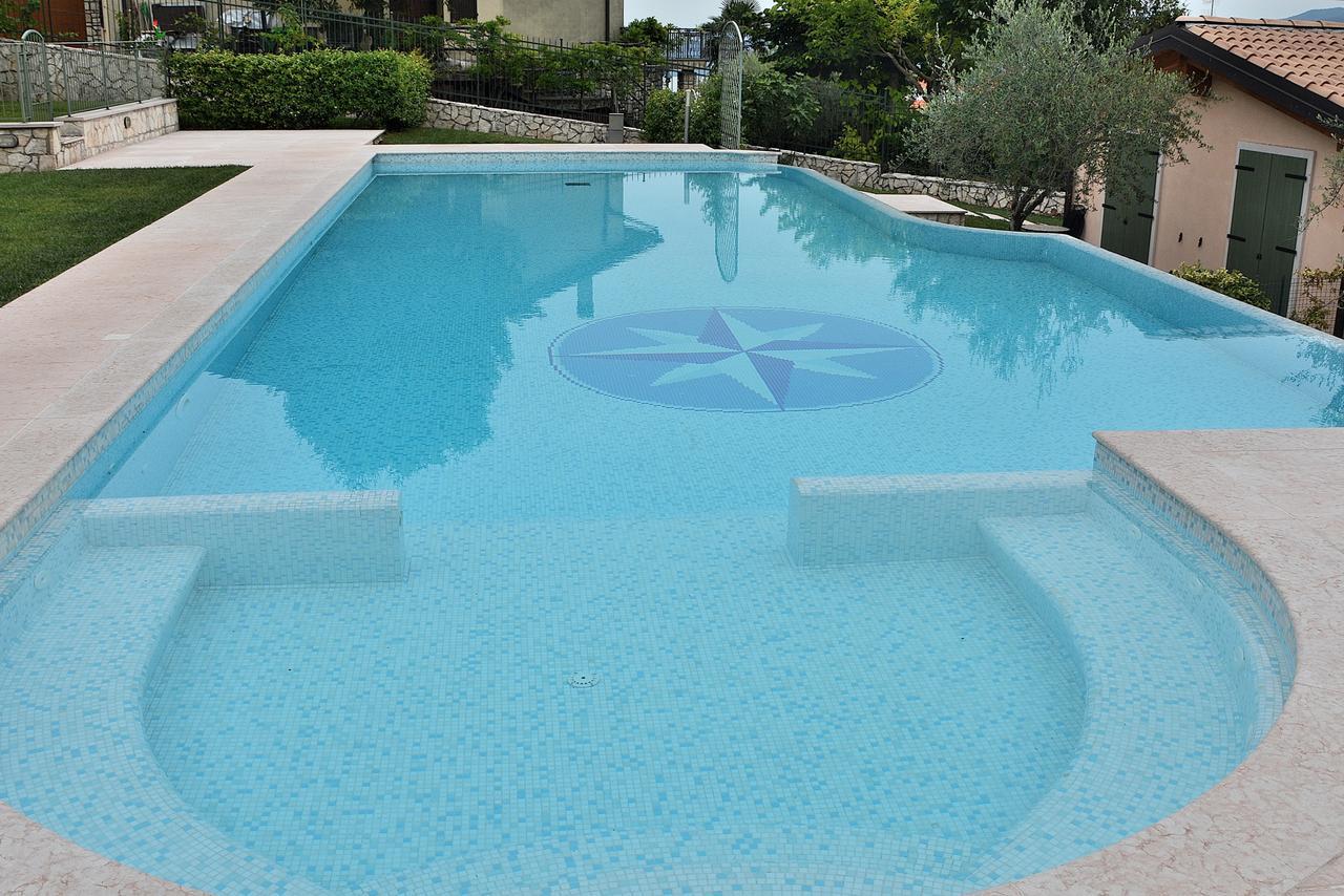 Residenza Alle Torri With Pool Torri Del Benaco Ngoại thất bức ảnh